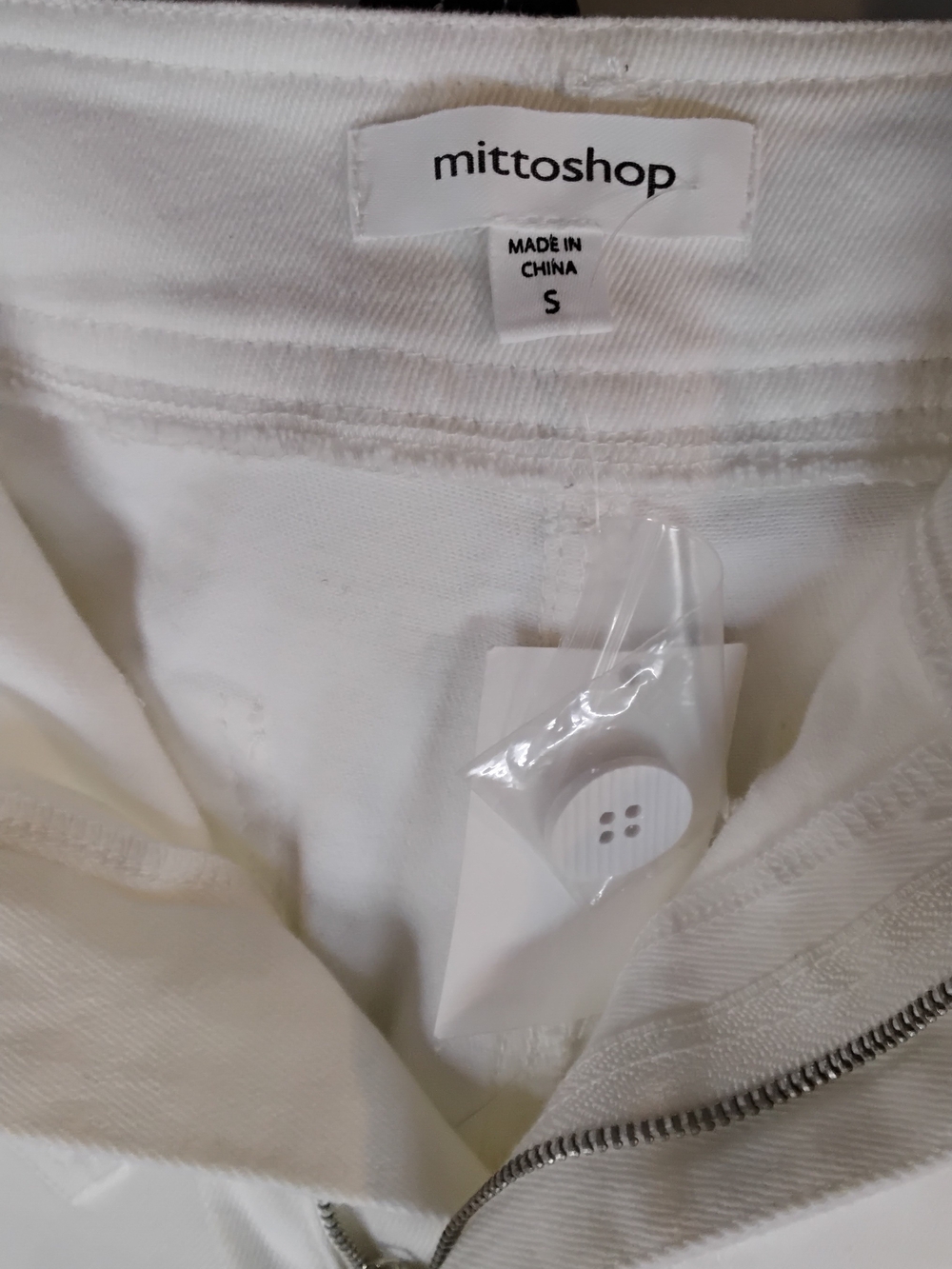 mittoshop White Wide-Leg Jeans - High-Rise Flare - Picture 5 of 5